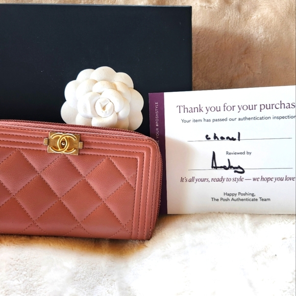Chanel Boy Small Pink‎ Quilted Wallet with Iconic Gold Hardware - Picture 9 of 9